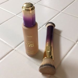 tarte Rainforest of the Sea water foundation